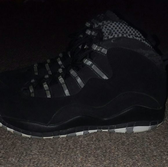 all black jordan 10s